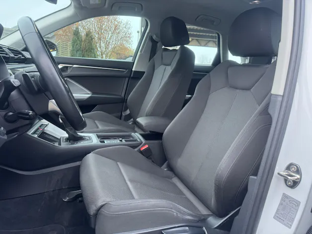 AUDI Q3 35 TFSI S line Attraction S-tronic