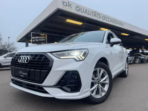 AUDI Q3 35 TFSI S line Attraction S-tronic