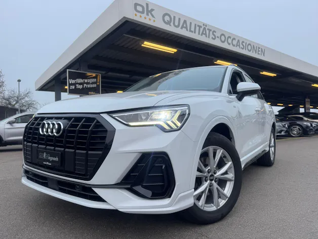 AUDI Q3 35 TFSI S line Attraction S-tronic