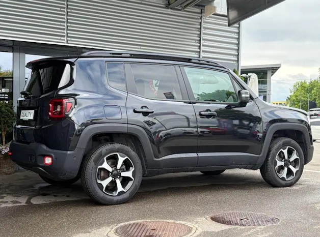 JEEP Renegade 2.0 MJ Trailhawk AWD + Low Range 9ATX