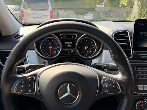 MERCEDES-BENZ GLE 350 d Executive 4Matic 9G-Tronic