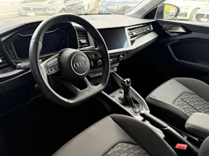 AUDI A1 Sportback 30 TFSi S Line Black Edition