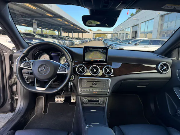 MERCEDES-BENZ GLA 250 AMG Line 4Matic 7G-DCT