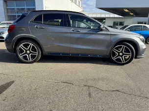 MERCEDES-BENZ GLA 250 AMG Line 4Matic 7G-DCT