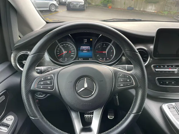 MERCEDES-BENZ V 300 d lang 4Matic 9G-Tronic