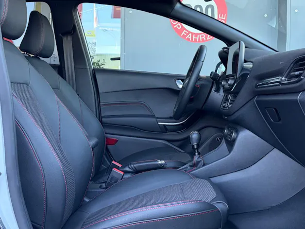 FORD Fiesta 1.0 SCTi MHEV ST-Line