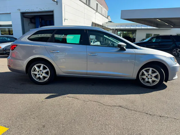 SEAT Leon ST 1.6 TDI CR Style DSG