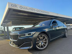 BMW 750i xDrive Steptronic