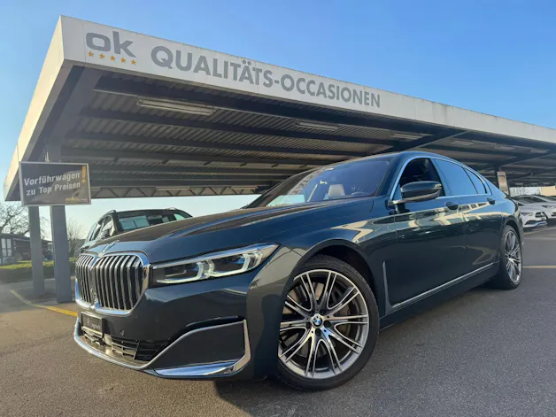 BMW 750i xDrive Steptronic