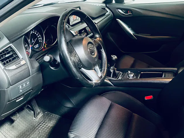 MAZDA 6 Sportwagon 2.2 D 16V Ambition