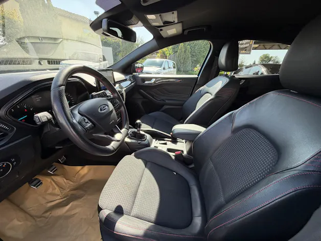 FORD Focus 1.0 SCTi ST Line