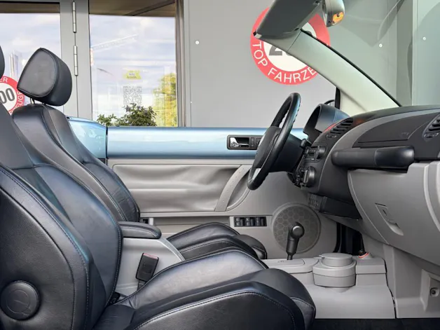 VW Beetle Cabrio 2.0