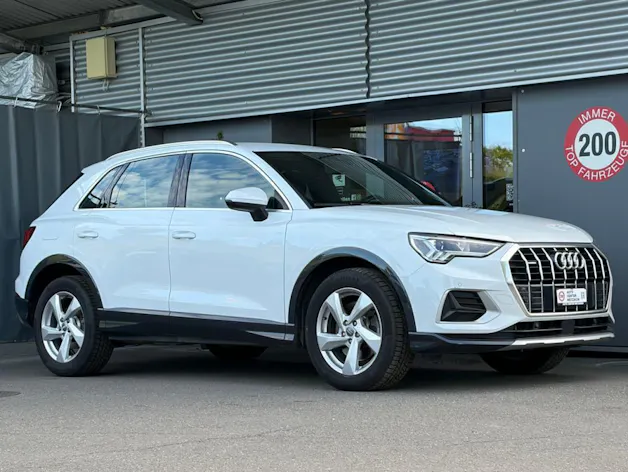AUDI Q3 40 TFSI S line quattro S-tronic