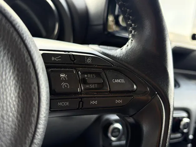 MAZDA 2 Hybrid Pure