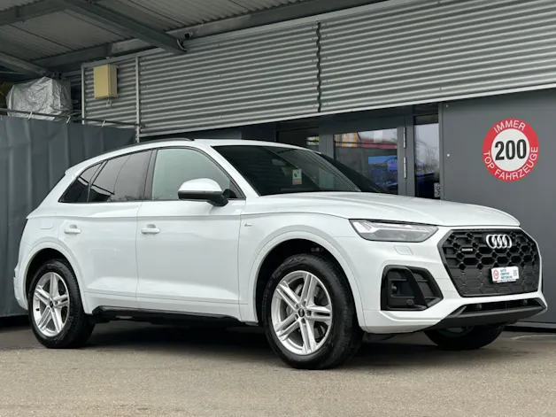 AUDI Q5 40 TDi S line quattro