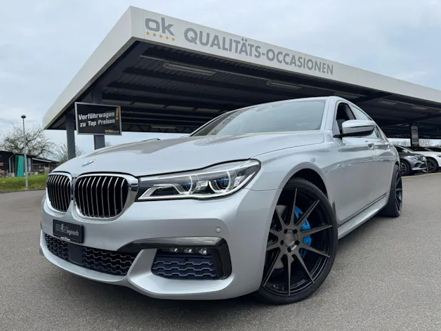 BMW 750i xDrive Steptronic