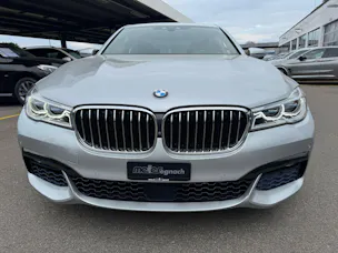 BMW 750i xDrive Steptronic