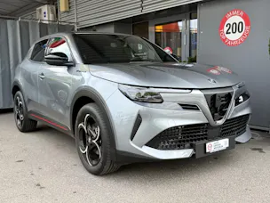 ALFA ROMEO Junior 1.2 48V Hybrid Speciale