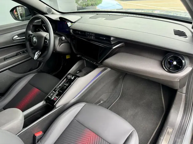 ALFA ROMEO Junior 1.2 48V Hybrid Speciale