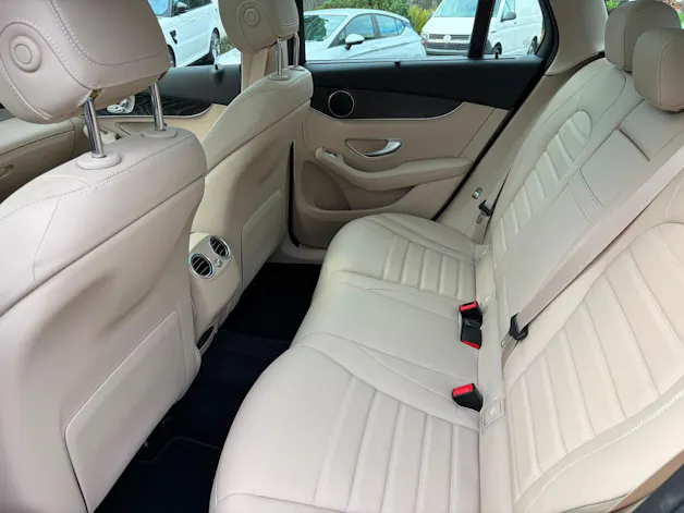 MERCEDES-BENZ GLC 250 Exclusive 4Matic 9G-Tronic