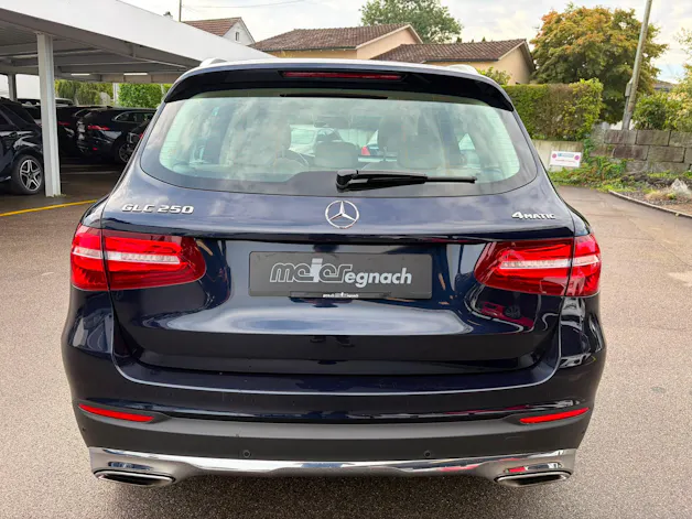 MERCEDES-BENZ GLC 250 Exclusive 4Matic 9G-Tronic
