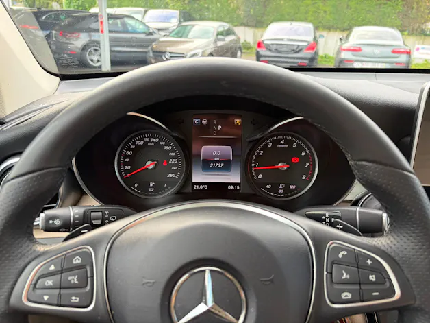 MERCEDES-BENZ GLC 250 Exclusive 4Matic 9G-Tronic