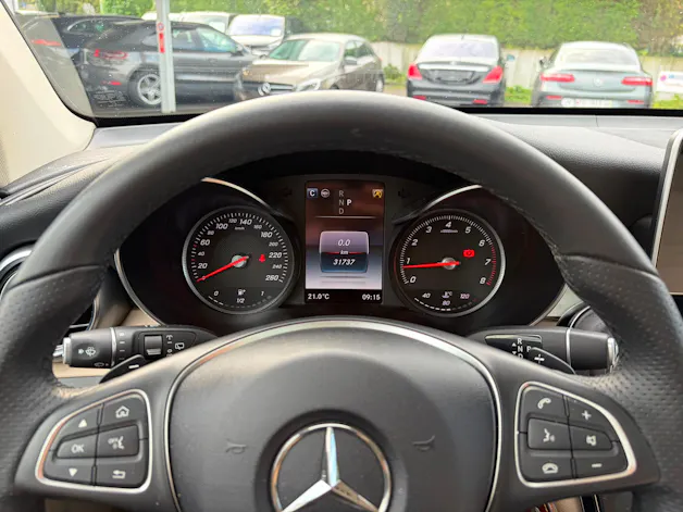 MERCEDES-BENZ GLC 250 Exclusive 4Matic 9G-Tronic