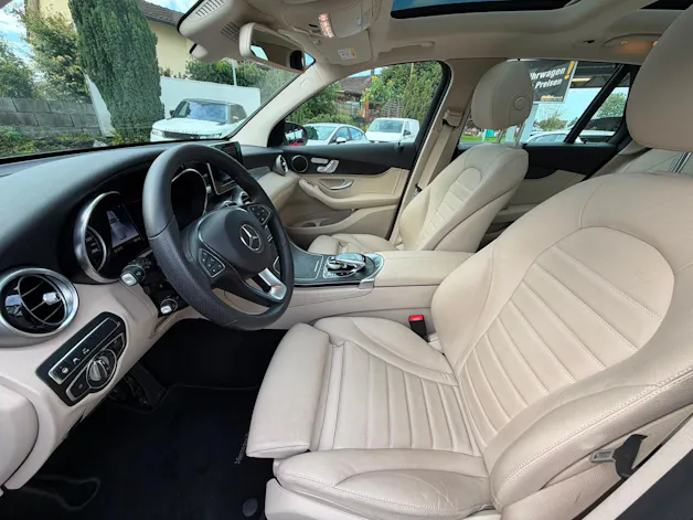 MERCEDES-BENZ GLC 250 Exclusive 4Matic 9G-Tronic