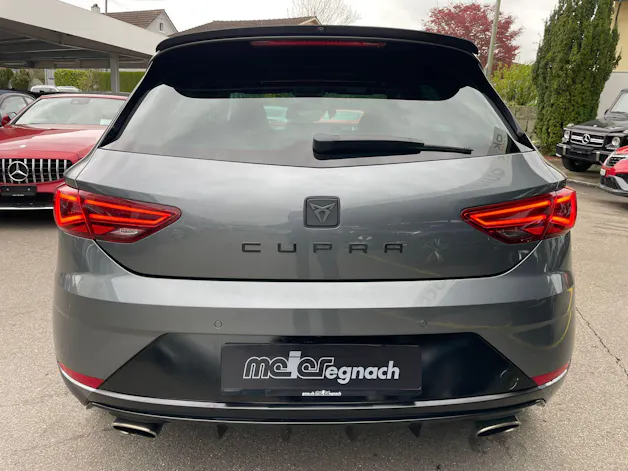 SEAT Leon 2.0 TSI Cupra R DSG