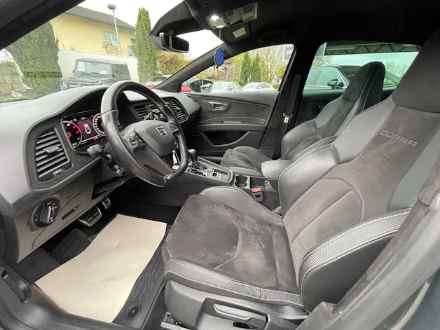 SEAT Leon 2.0 TSI Cupra R DSG