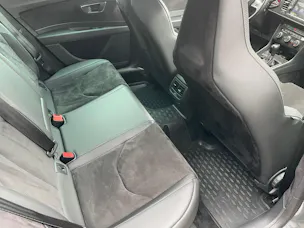 SEAT Leon 2.0 TSI Cupra R DSG
