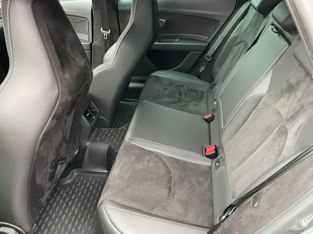 SEAT Leon 2.0 TSI Cupra R DSG