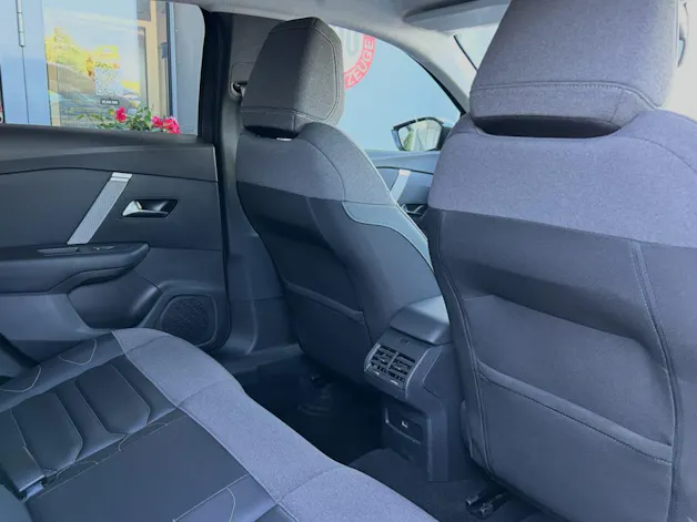 CITROEN C4 1.2 Pure Tech Feel EAT8
