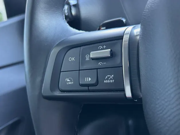 CITROEN C4 1.2 Pure Tech Feel EAT8