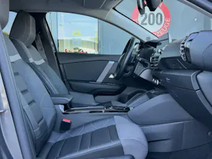 CITROEN C4 1.2 Pure Tech Feel EAT8