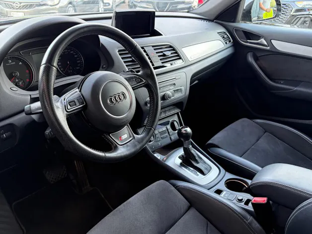 AUDI Q3 2.0 TDi S line quattro ABT