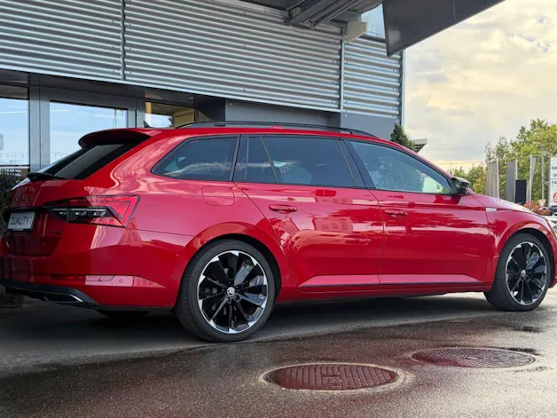 SKODA Superb Combi 2.0 TDi SportLine 4x4