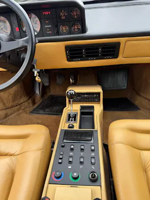 FERRARI Mondial 3.2