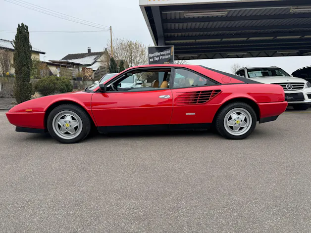 FERRARI Mondial 3.2