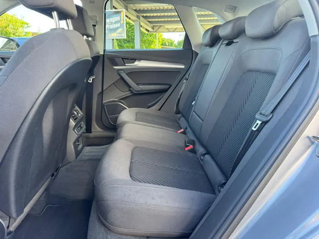 AUDI Q5 40 TDI quattro S-tronic
