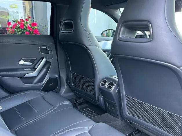 MERCEDES-BENZ A 35 AMG 4Matic Speedshift
