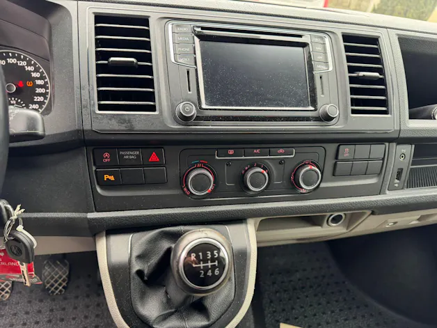 VW T6 2.0 TDI
