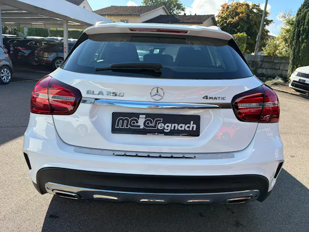 MERCEDES-BENZ GLA 250 Urban 4Matic 7G-DCT