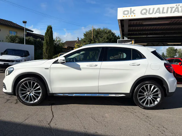 MERCEDES-BENZ GLA 250 Urban 4Matic 7G-DCT