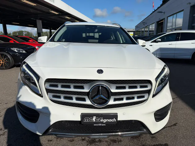 MERCEDES-BENZ GLA 250 Urban 4Matic 7G-DCT