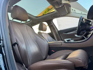 MERCEDES-BENZ E 350 d AMG Line 9G-Tronic