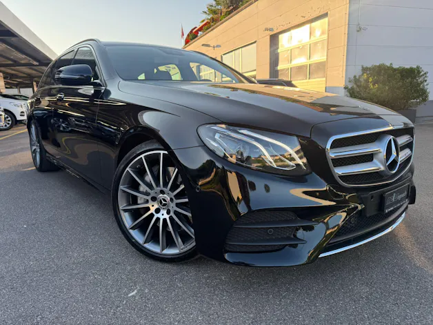 MERCEDES-BENZ E 350 d AMG Line 9G-Tronic