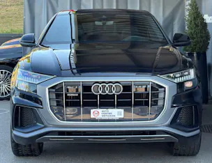 AUDI Q8 55 TFSi quattro S line