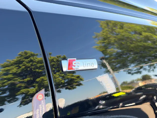 AUDI Q8 55 TFSi quattro S line