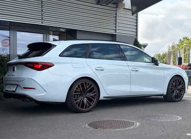CUPRA LEON ST 2.0 TSi VZ 4Drive